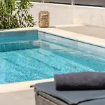 Luxury Ora I Βίλα