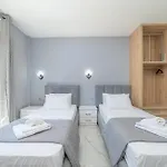 Luxury Ora I *