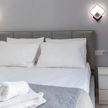 Willa Luxury Ora I Agia Efimia