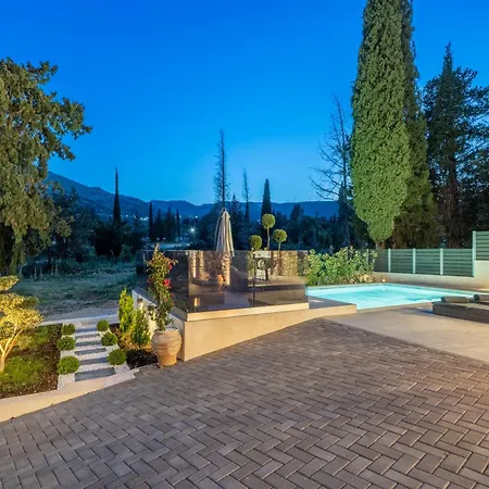 Luxury Ora I Villa Agia Efimia