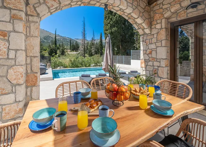 别墅 Luxury Ora I Agia Efimia