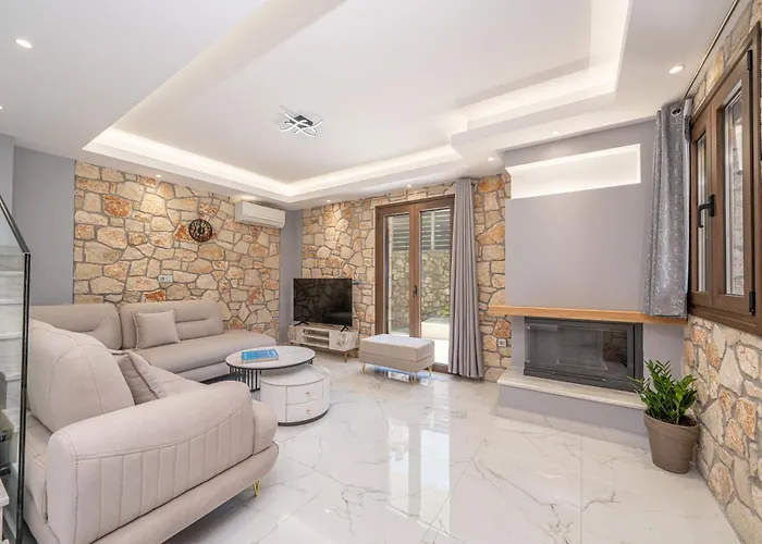 Luxury Ora I