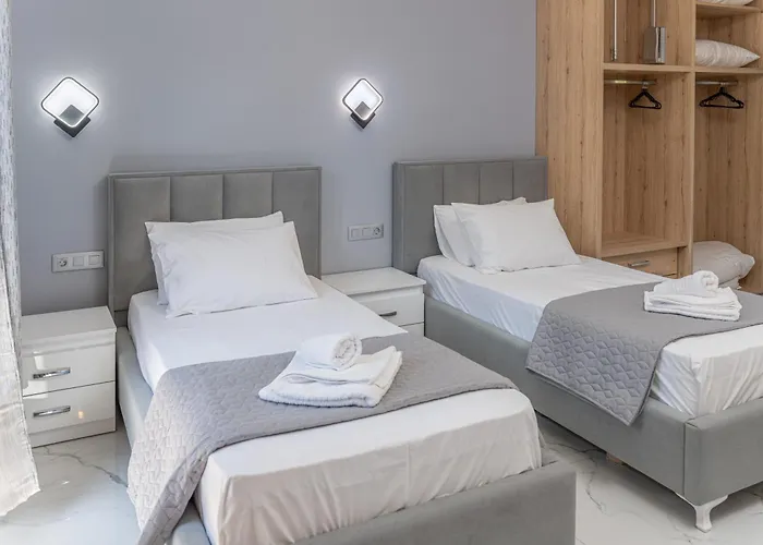 Luxury Ora I