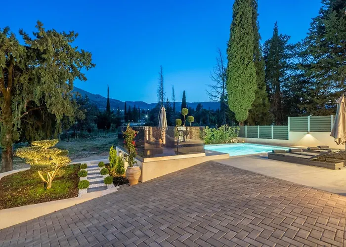Luxury Ora I 别墅 Agia Efimia