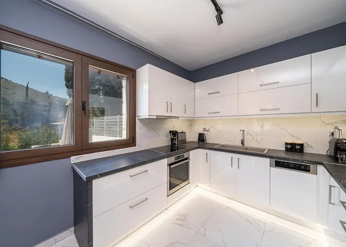 Vilă Luxury Ora I Agia Efimia